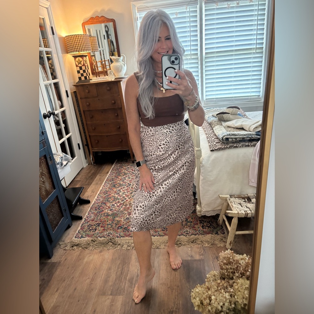 Leapord Satin MIDI Skirt